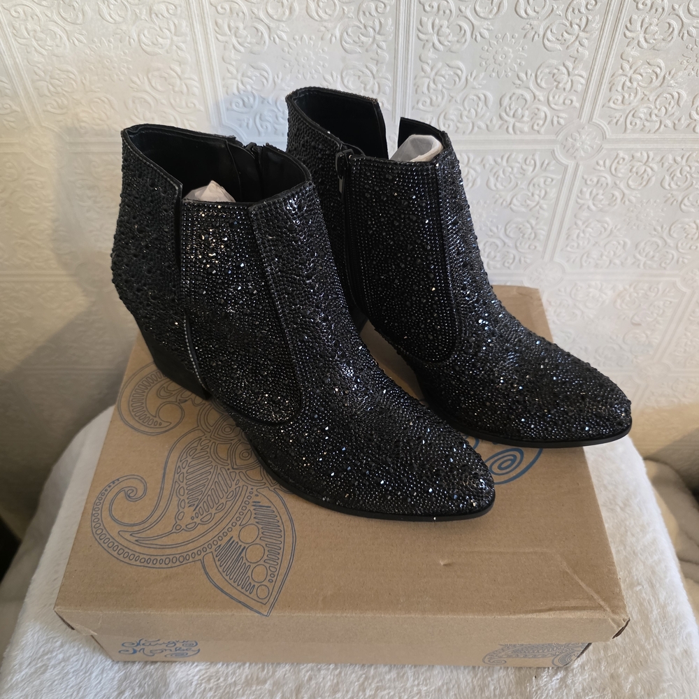 NWT Naughty Monkey Shine Star Rhinestone Booties Black Size9